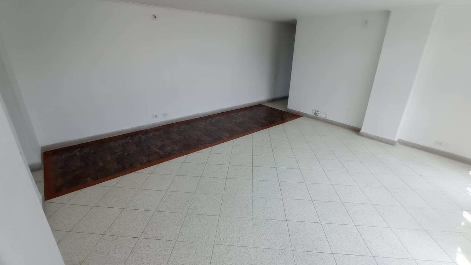 Apartamento en arriendo Antioquia Medellín Santa Maria De Los Angeles 90 m2 Habitaciones 3 Baños 2 Garajes 1 Precio $3400000
