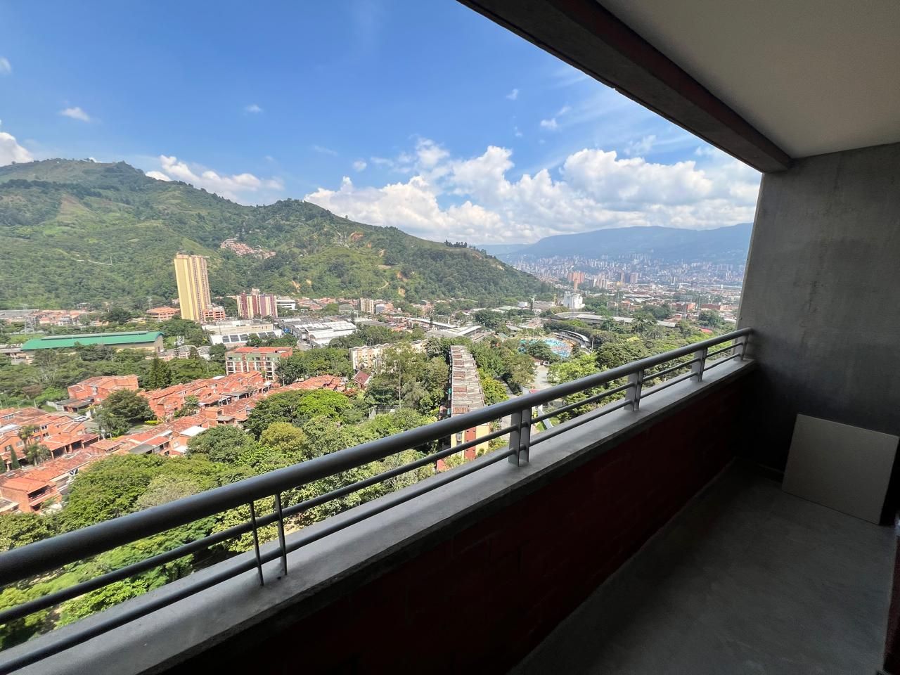 Apartamento en arriendo Antioquia Itagüí Ditaires 70 m2 Habitaciones 3 Baños 2 Garajes 1 Precio $2600000