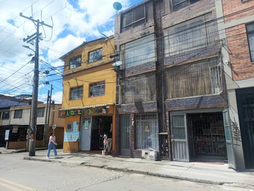 Apartamento en arriendo Cundinamarca Bogotá Villemar Fontibon 65 m2 Habitaciones 3 Baños 2 Garajes 0 Precio $1500000