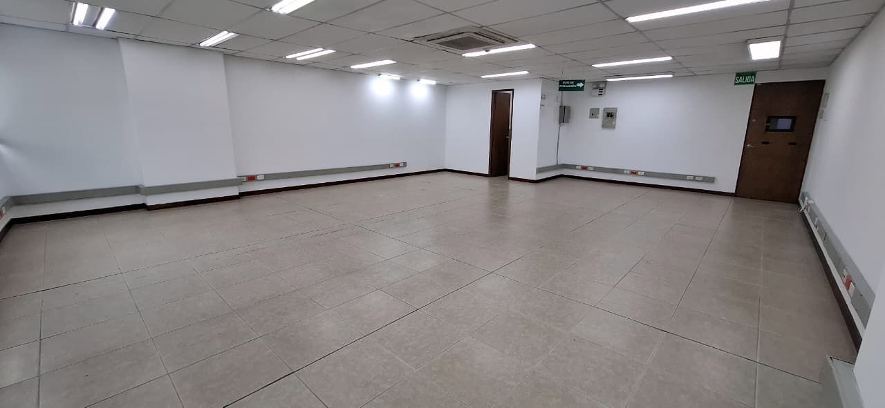 Local en arriendo Antioquia La Estrella San Agustín 69 m2 Habitaciones 0 Baños 1 Garajes 1 Precio $2700000