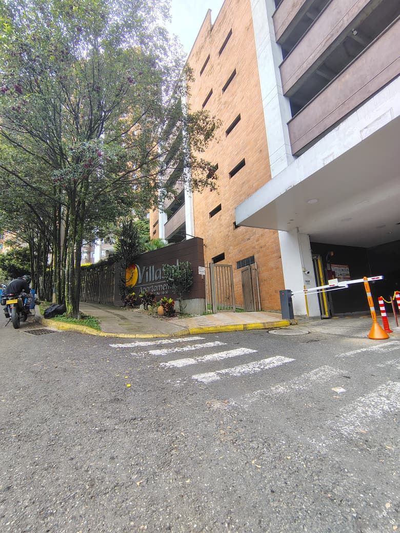 Apartamento en arriendo Antioquia Itagüí Cr Villasol 75 m2 Habitaciones 3 Baños 2 Garajes 0 Precio $2500000