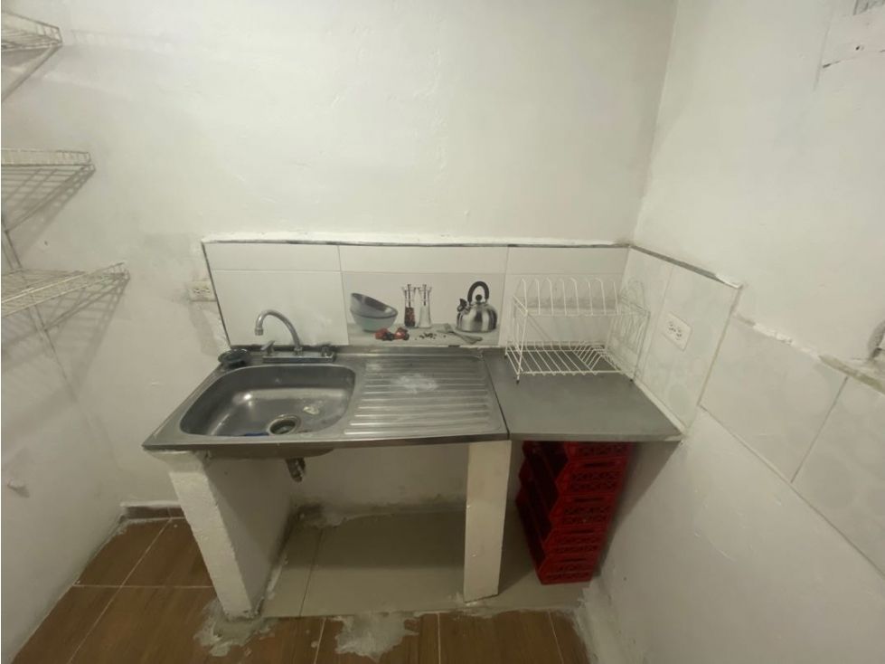 Apartaestudio en arriendo Antioquia Medellín Gerona 20 m2 Habitaciones 1 Baños 1 Garajes 0 Precio $740000