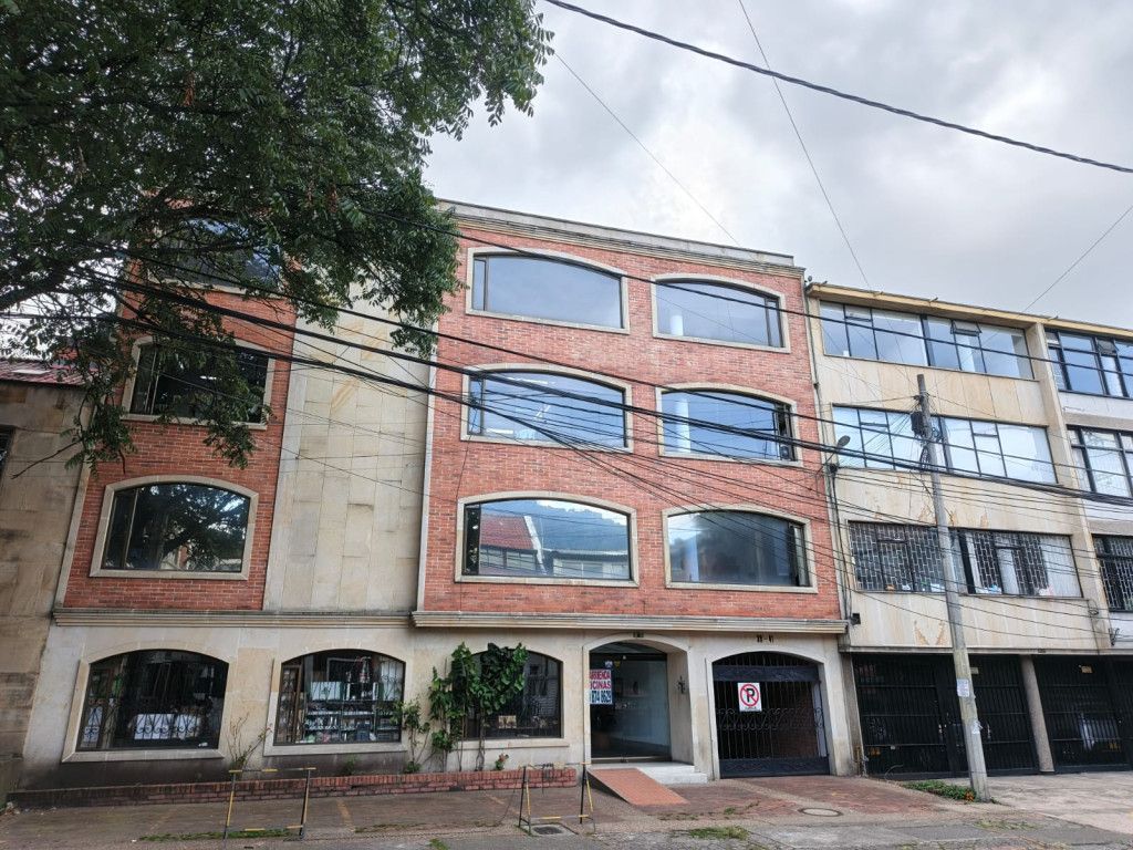 Oficina en arriendo Cundinamarca Bogotá La Soledad 41 m2 Habitaciones 0 Baños 1 Garajes 1 Precio $1435000