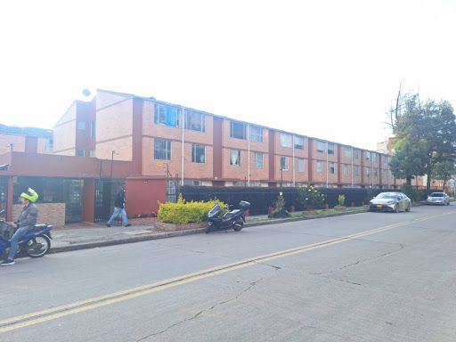 Casa en arriendo Cundinamarca Bogotá El Tintal Asd 74 m2 Habitaciones 3 Baños 2 Garajes 0 Precio $1800000