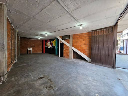Bodega en arriendo Antioquia Medellín Trinidad 100 m2 Habitaciones 0 Baños 1 Garajes 1 Precio $3700000