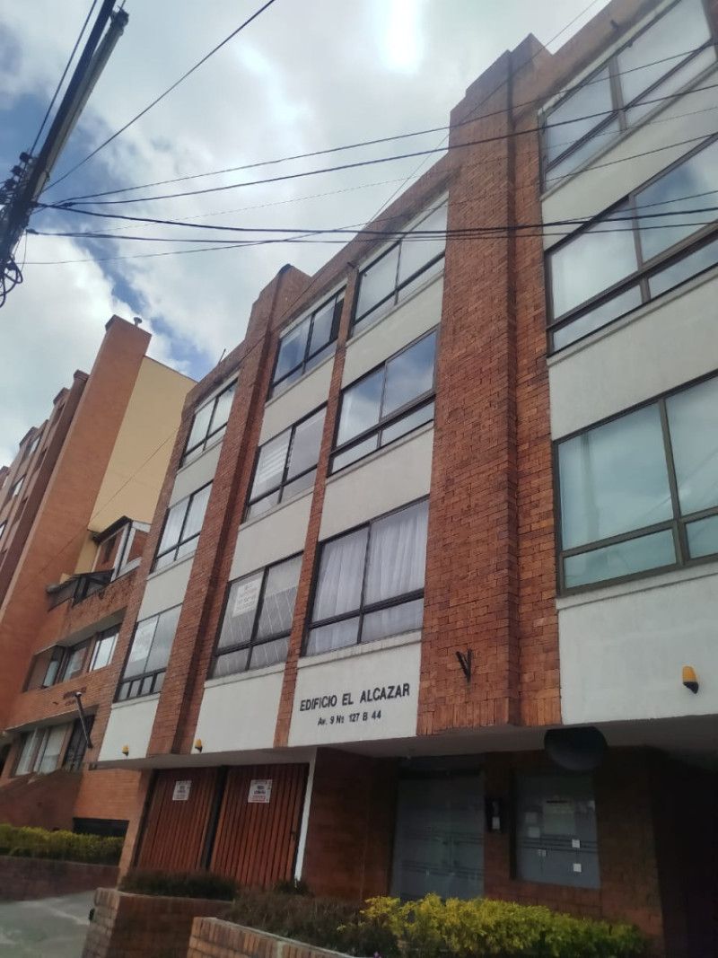Apartamento en venta Cundinamarca Bogotá Bella Suiza 60 m2 Habitaciones 2 Baños 2 Garajes 1 Precio $370000000