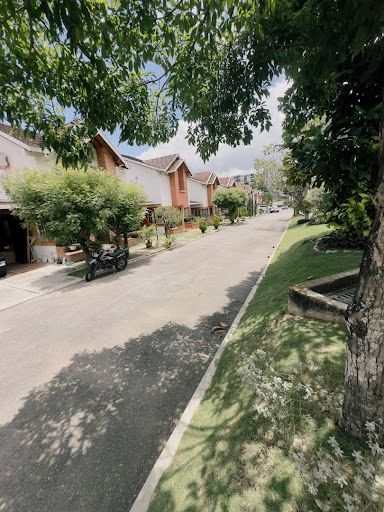 Casa en venta Santander Floridablanca Ub Club House Ii 217 m2 Habitaciones 4 Baños 4 Garajes 2 Precio $1450000000