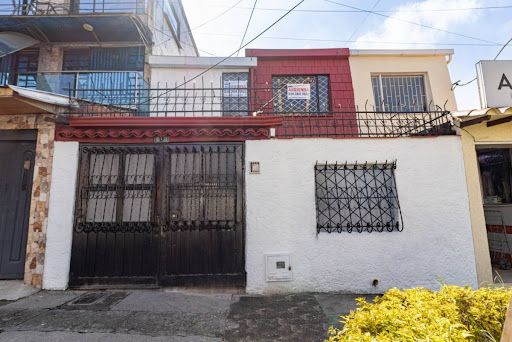 Casa en arriendo Cundinamarca Bogotá Julio Flórez 160 m2 Habitaciones 3 Baños 2 Garajes 1 Precio $3200000