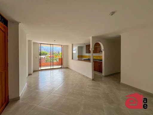 Apartamento en arriendo Antioquia Envigado Jardines 92 m2 Habitaciones 3 Baños 2 Garajes 1 Precio $3500000