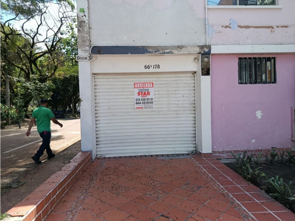 Local en arriendo Antioquia Medellín Belen 30 m2 Habitaciones 0 Baños 1 Garajes 0 Precio $2200000