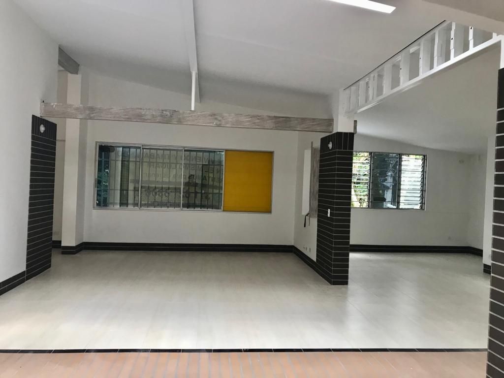 Local en arriendo Antioquia Medellín El Nogal- Los Almendros 167 m2 Habitaciones 0 Baños 3 Garajes 0 Precio $4000000