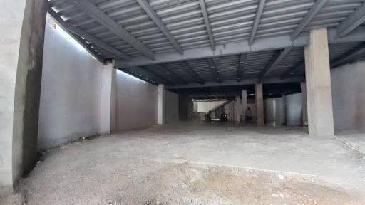 Local en arriendo Antioquia Rionegro Centro 400 m2 Habitaciones 0 Baños 4 Garajes 0 Precio $28000000