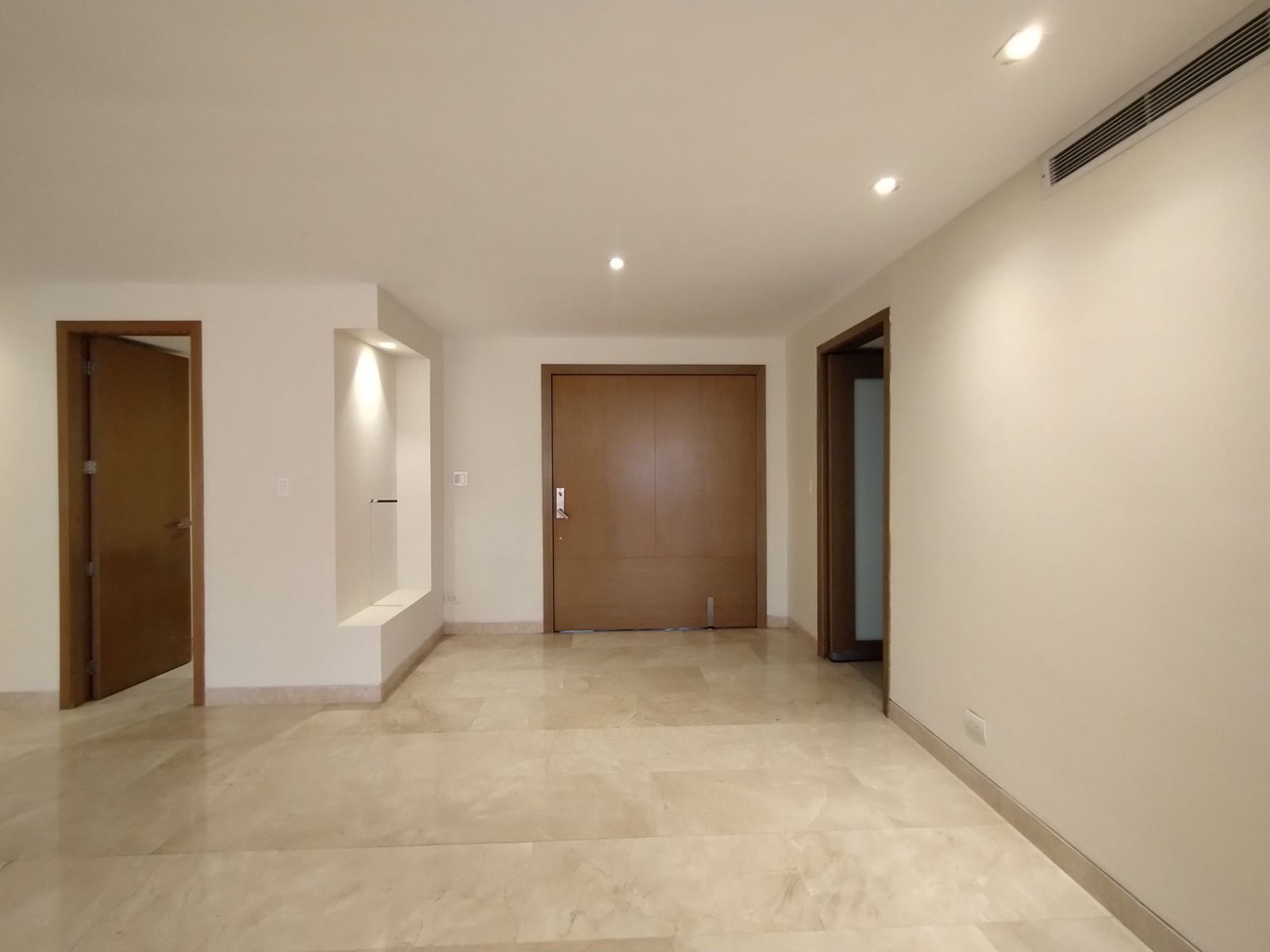 Apartamento en arriendo Atlántico Barranquilla Altos Del Prado 280 m2 Habitaciones 3 Baños 4 Garajes 2 Precio $11600000