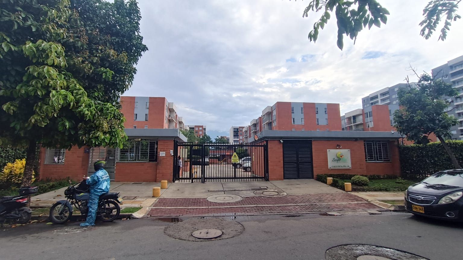 Apartamento en arriendo Valle Del Cauca Cali Ciudad Real 60 m2 Habitaciones 2 Baños 2 Garajes 0 Precio $1200000