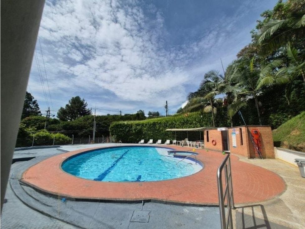 Apartamento en arriendo Antioquia Medellín Calasanz Parte Alta 70 m2 Habitaciones 2 Baños 2 Garajes 1 Precio $2150000