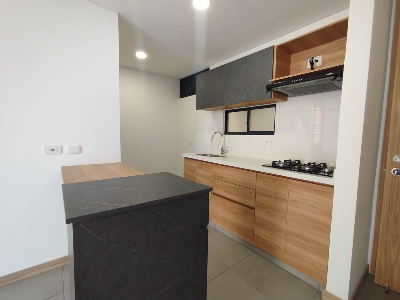 Apartaestudio en arriendo Risaralda Pereira San Jose Sur 42 m2 Habitaciones 1 Baños 1 Garajes 1 Precio $2100000