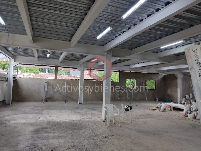 Bodega en arriendo Antioquia La Estrella Las Brisas 580 m2 Habitaciones 0 Baños 2 Garajes 0 Precio $7000000