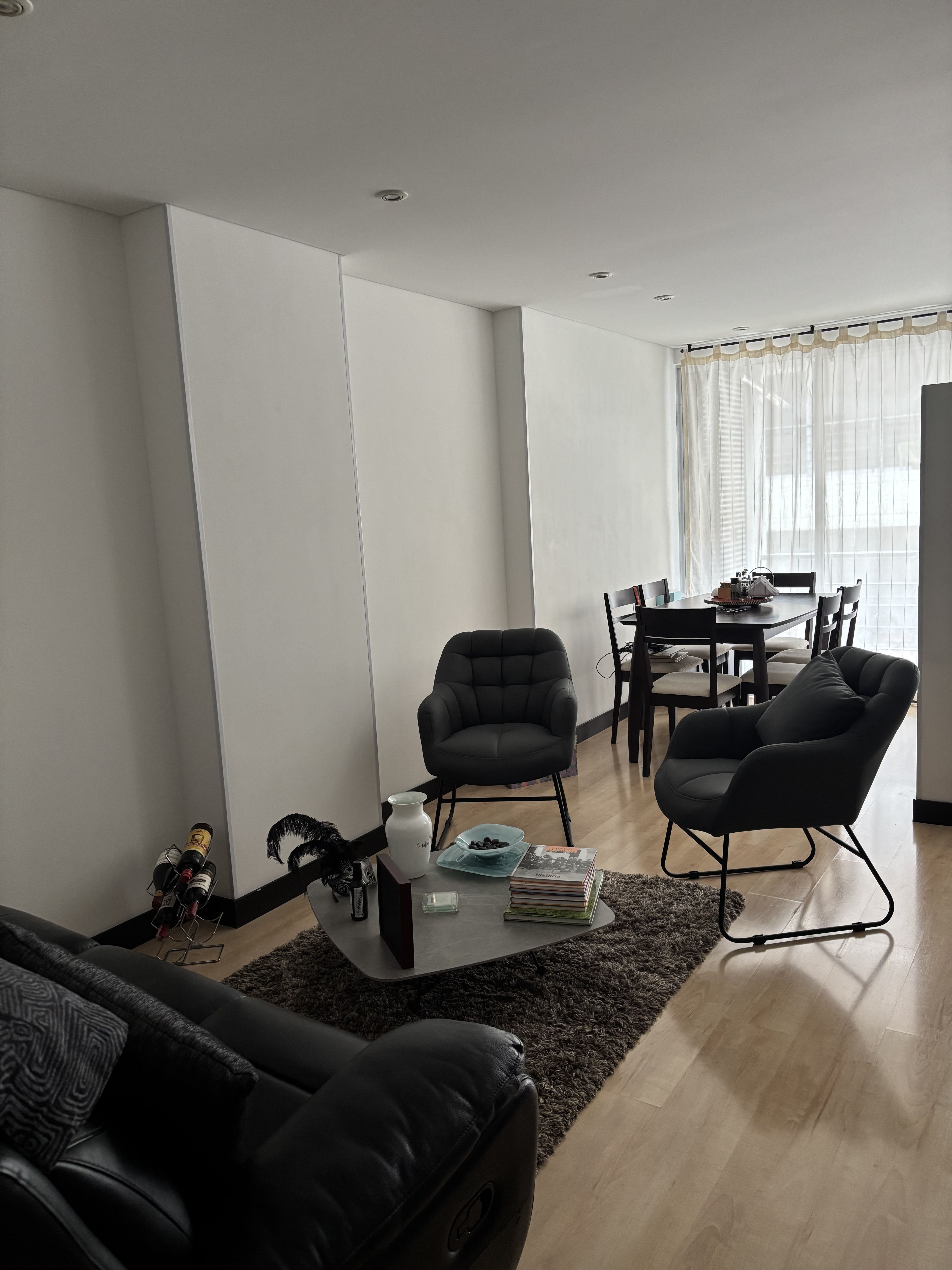 Apartamento en arriendo Cundinamarca Bogotá Los Cedros 60 m2 Habitaciones 1 Baños 2 Garajes 1 Precio $2600000