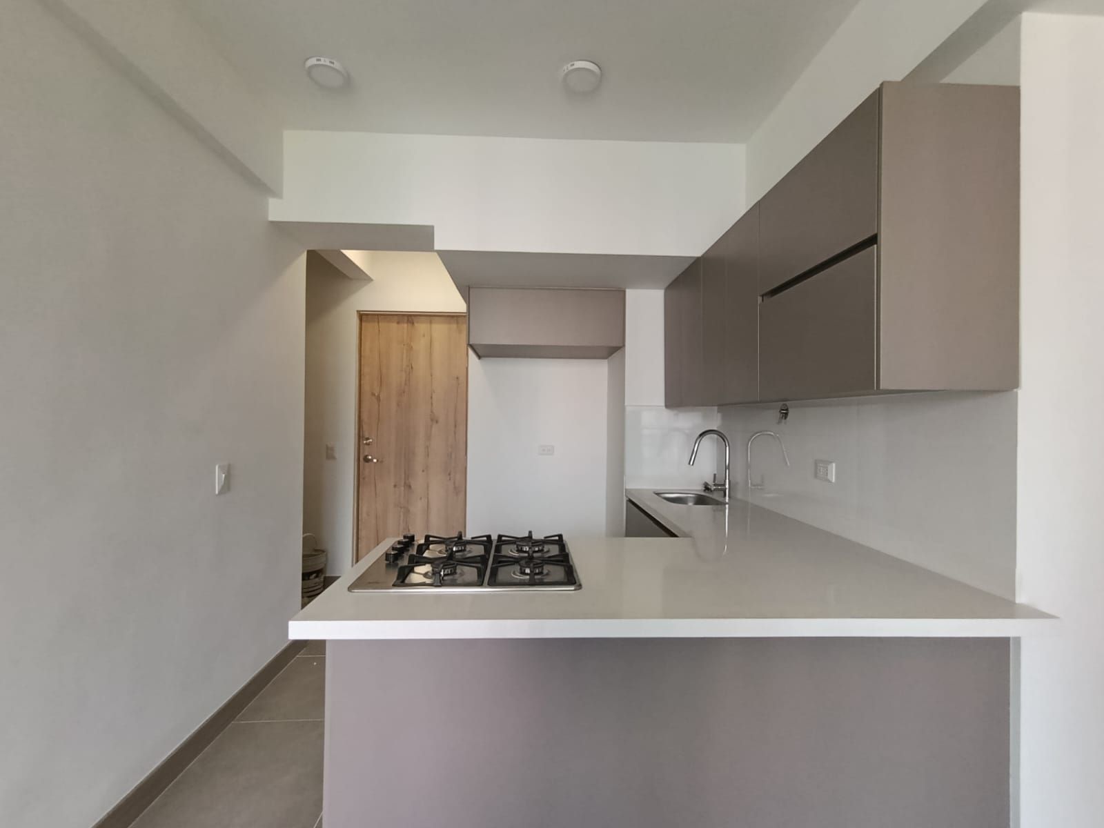 Apartamento en arriendo Antioquia Sabaneta Tres Esquinas 55 m2 Habitaciones 2 Baños 2 Garajes 2 Precio $3000000