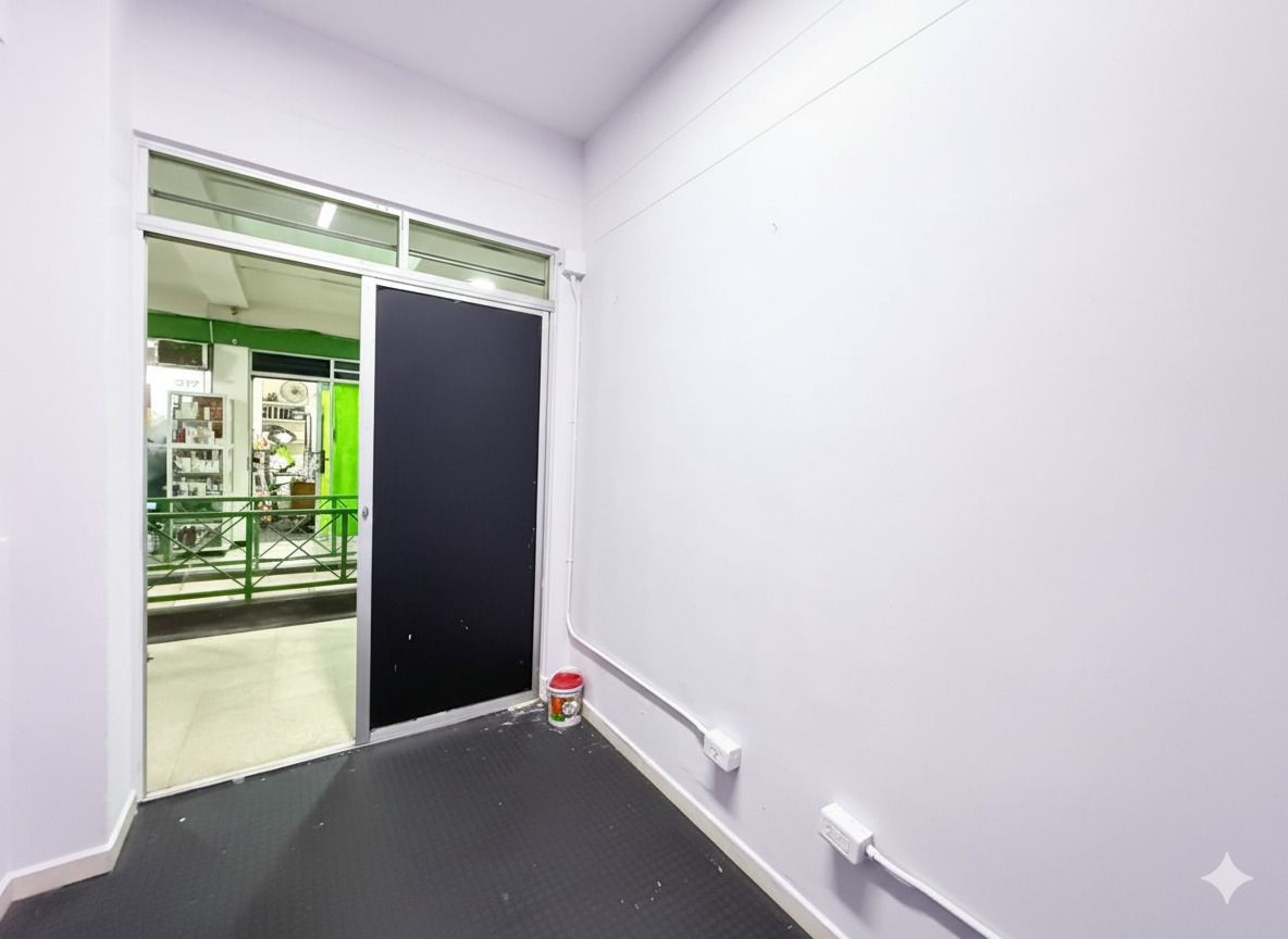 Local en arriendo Antioquia Medellín La Candelaria 9 m2 Habitaciones 0 Baños 0 Garajes 0 Precio $600000