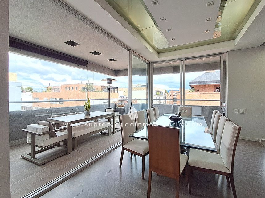 Apartamento en venta Cundinamarca Bogotá La Predera 246 m2 Habitaciones 3 Baños 5 Garajes 5 Precio $2200000000