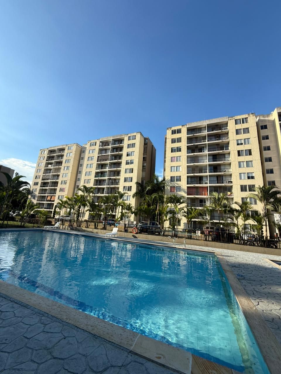 Apartamento en venta Valle Del Cauca Cali Conjunto Residencial Valparaiso Ciudad Bochalema 62 m2 Habitaciones 3 Baños 2 Garajes 1 Precio $270000000