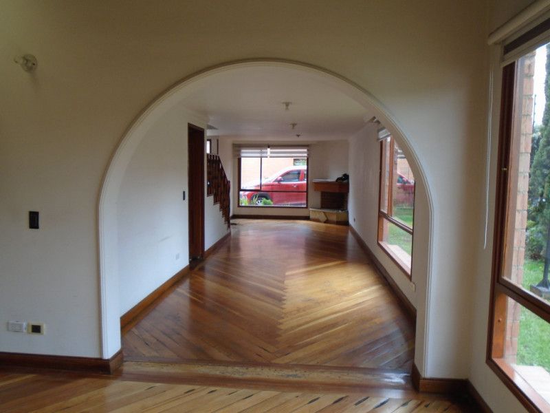 Casa en venta Cundinamarca Chía La Primavera 160 m2 Habitaciones 4 Baños 4 Garajes 2 Precio $650000000