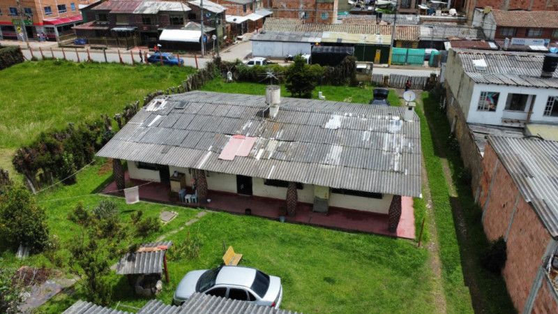 Casa en venta Cundinamarca Chía Chia 498 m2 Habitaciones 3 Baños 3 Garajes 10 Precio $1680000000