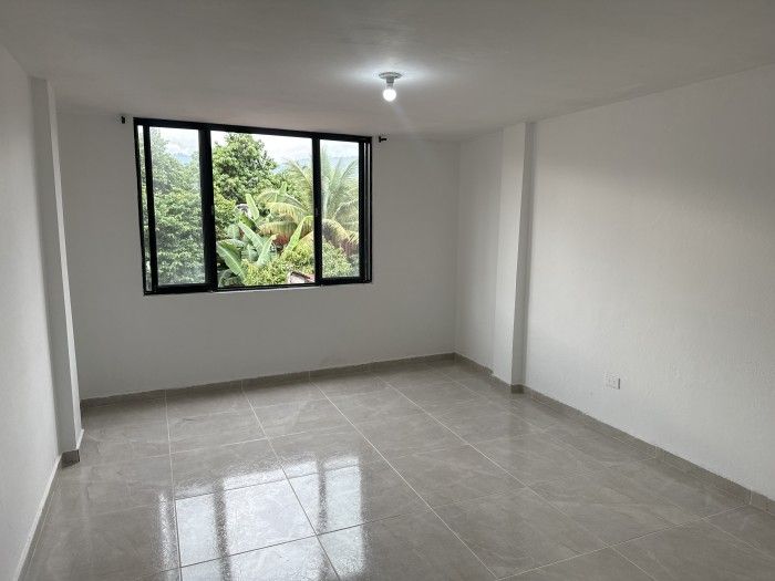 Apartamento en arriendo Valle Del Cauca Cali Cristóbal Colón 60 m2 Habitaciones 2 Baños 1 Garajes 0 Precio $800000