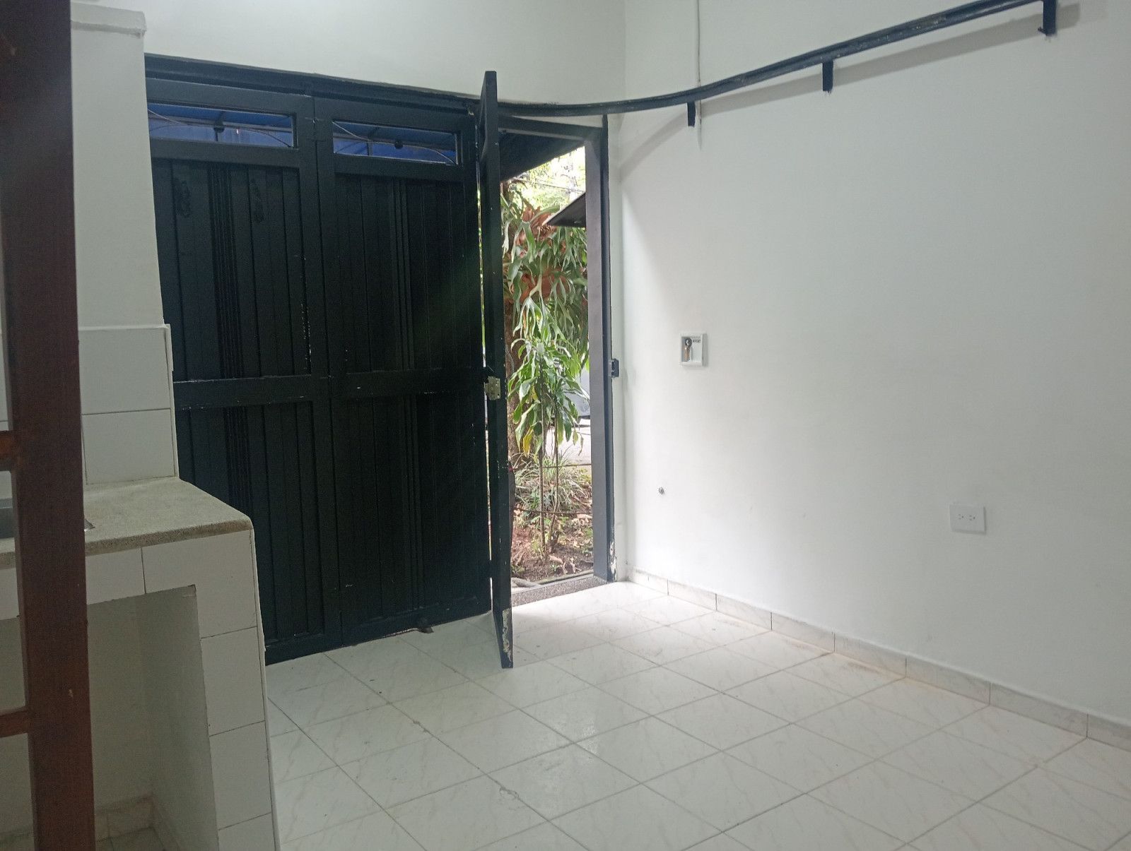 Local en arriendo Antioquia Envigado Obrero 30 m2 Habitaciones 0 Baños 1 Garajes 0 Precio $1600000