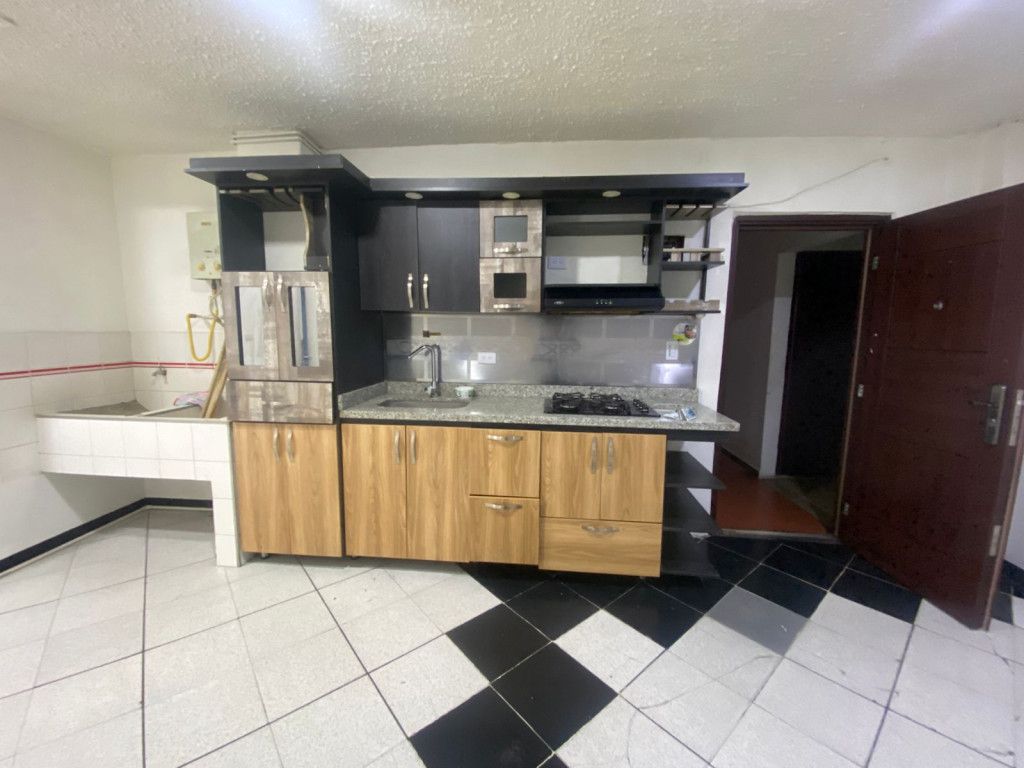 Apartaestudio en arriendo Antioquia Envigado Zona Centro 45 m2 Habitaciones 1 Baños 1 Garajes 0 Precio $1400000