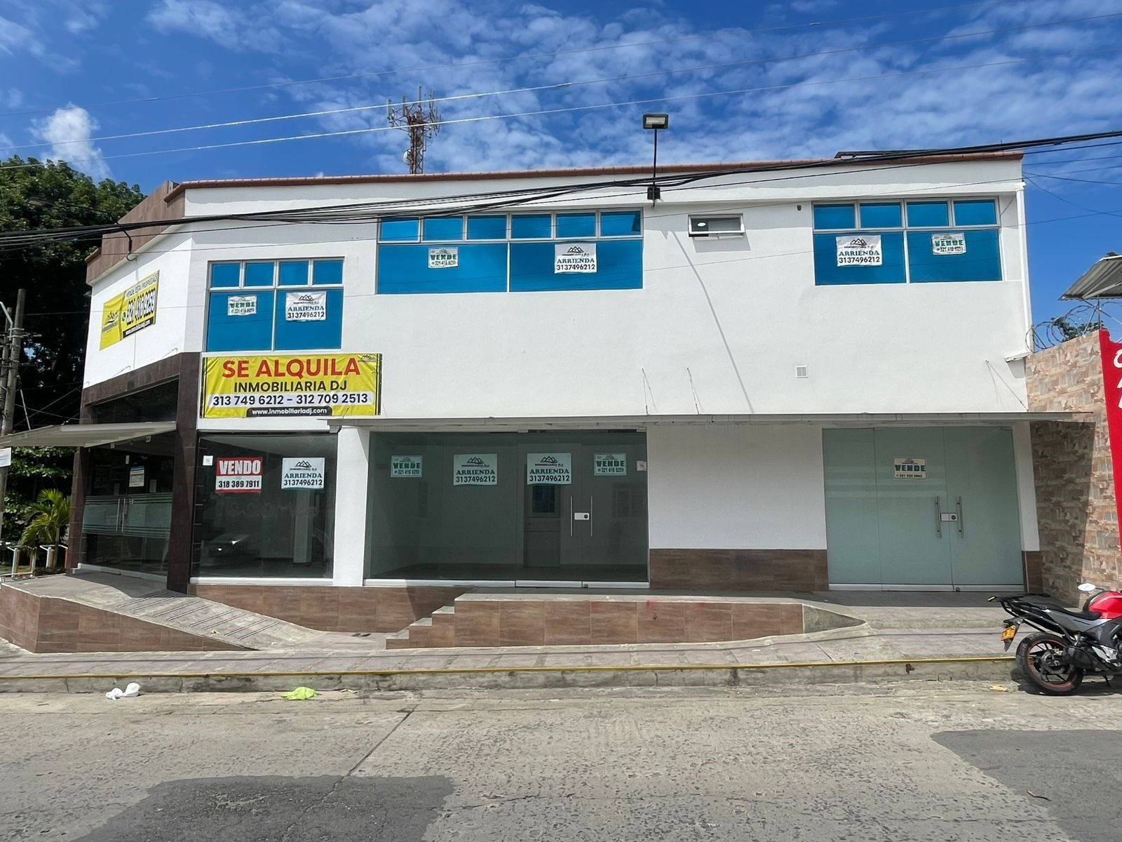 Edificio en arriendo Valle Del Cauca Palmira Colombia 105 m2 Habitaciones 0 Baños 6 Garajes 0 Precio $8800000