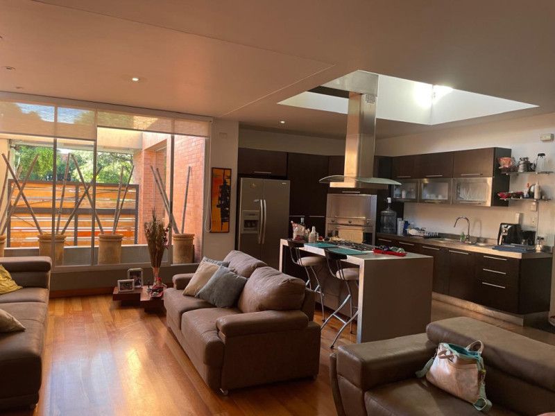 Apartamento en venta Cundinamarca Bogotá Santa Ana Oriental 151 m2 Habitaciones 2 Baños 3 Garajes 2 Precio $1658000000