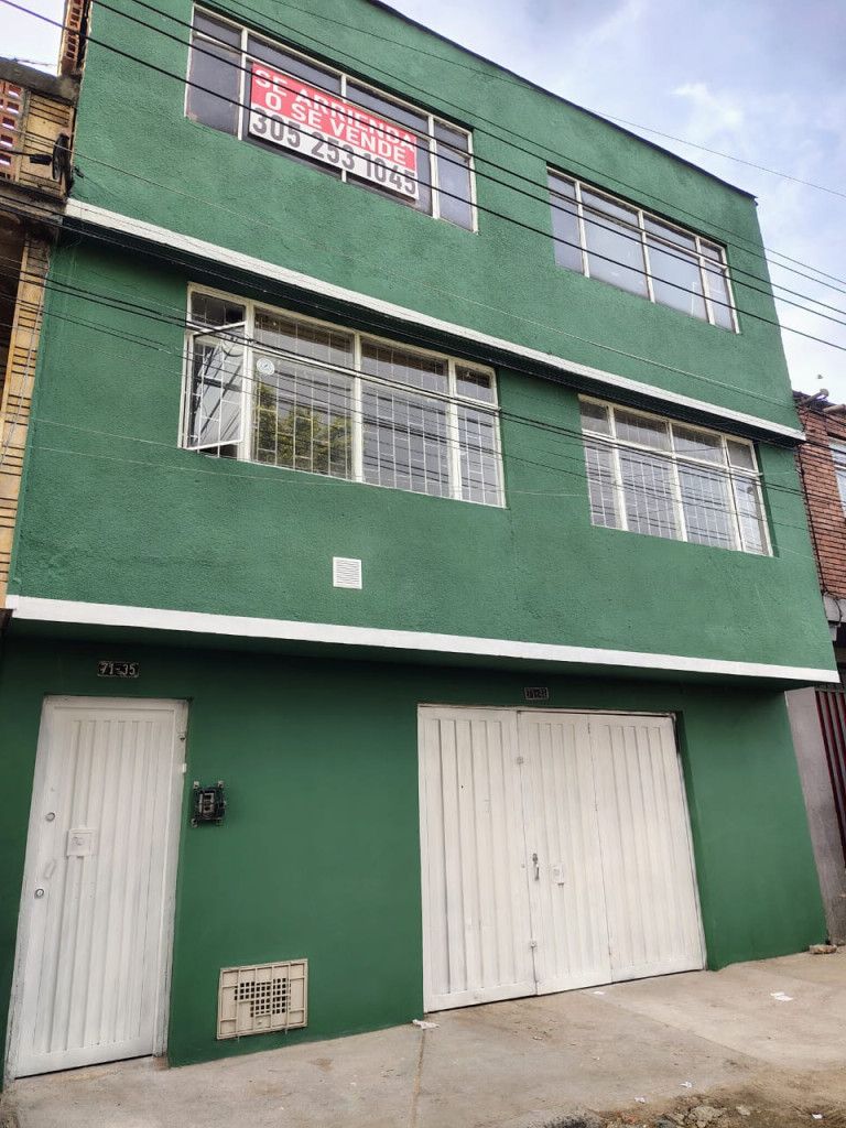 Casa en venta Cundinamarca Bogotá Bellavista Occidental 317 m2 Habitaciones 2 Baños 3 Garajes 0 Precio $780000000