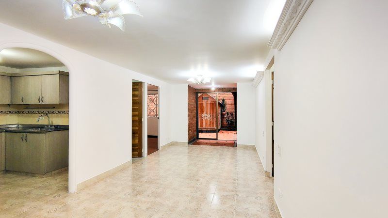 Apartamento en arriendo Antioquia Medellín San Martin De Porres 90 m2 Habitaciones 4 Baños 2 Garajes 1 Precio $3500000