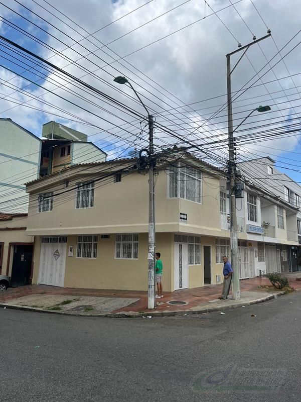 Casa en arriendo Santander Bucaramanga San Francisco 90 m2 Habitaciones 4 Baños 4 Garajes 1 Precio $2900000