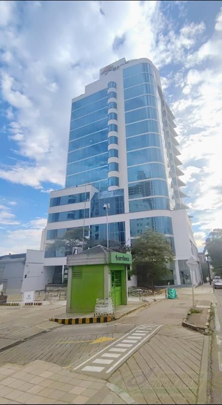 Oficina en venta Santander Bucaramanga San Francisco 128 m2 Habitaciones 0 Baños 2 Garajes 1 Precio $750000000