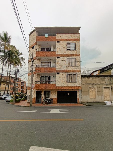 Apartaestudio en arriendo Antioquia Medellín Granada 60 m2 Habitaciones 1 Baños 1 Garajes 0 Precio $1400000