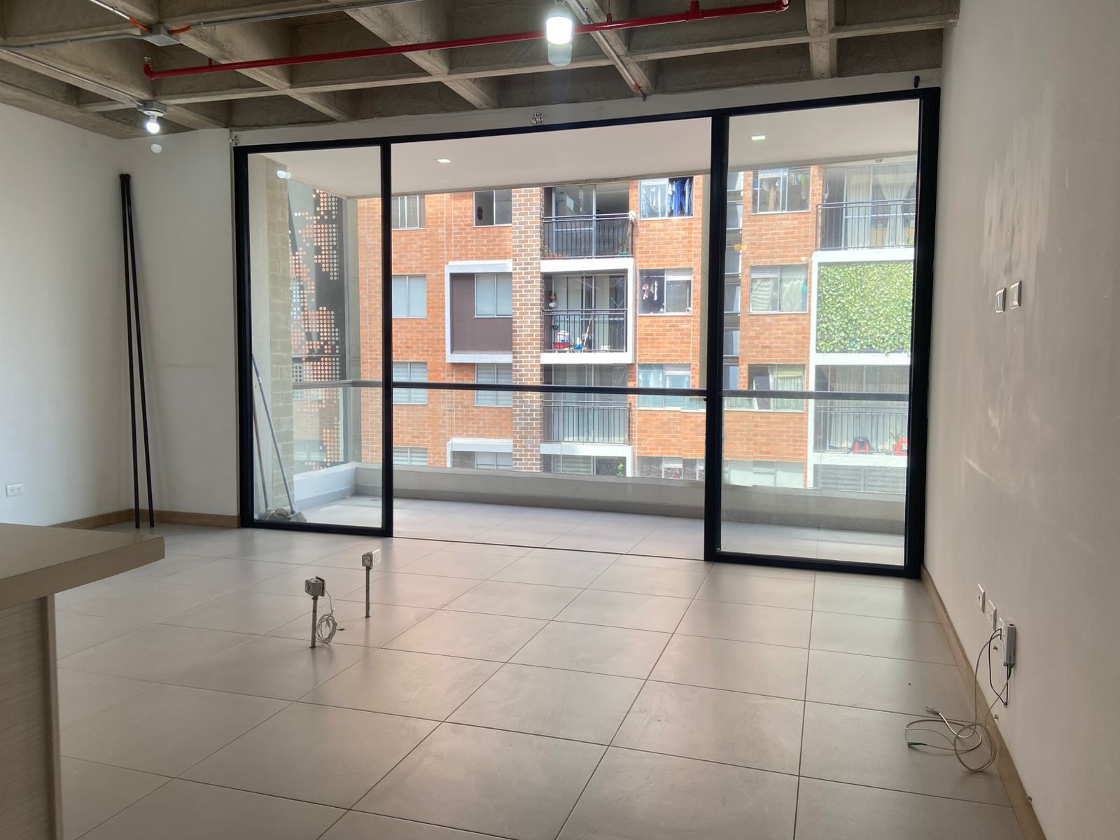 Apartamento en arriendo Antioquia Sabaneta Calle Larga 55 m2 Habitaciones 1 Baños 1 Garajes 2 Precio $2200000