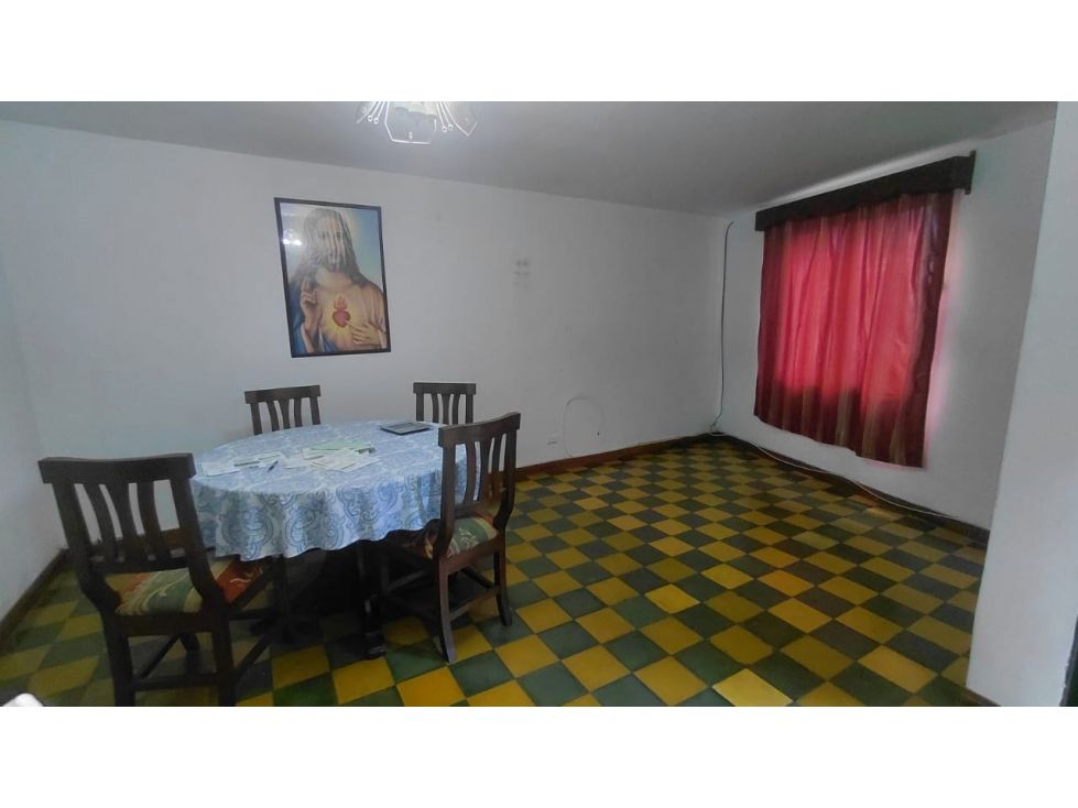 Casa en arriendo Antioquia Medellín Manila 140 m2 Habitaciones 4 Baños 2 Garajes 0 Precio $5474000