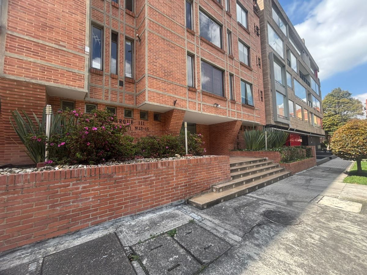 Apartamento en venta Cundinamarca Bogotá Molinos Norte 352 m2 Habitaciones 4 Baños 6 Garajes 3 Precio $2300000000