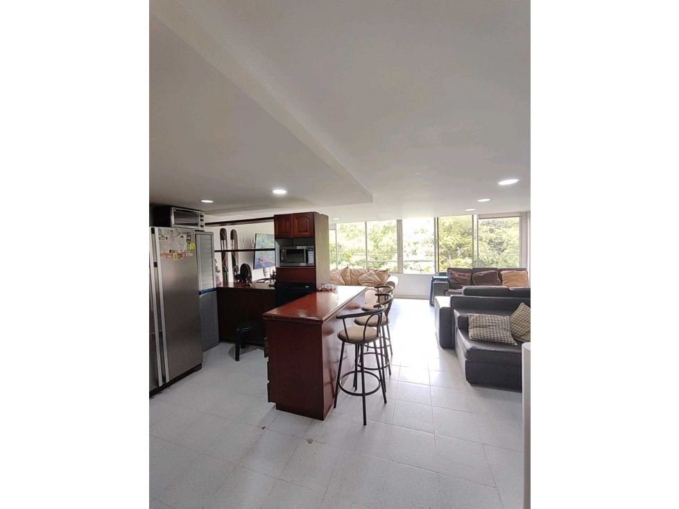 Apartamento en venta Antioquia Medellín Miravalle 85 m2 Habitaciones 2 Baños 1 Garajes 1 Precio $480000000