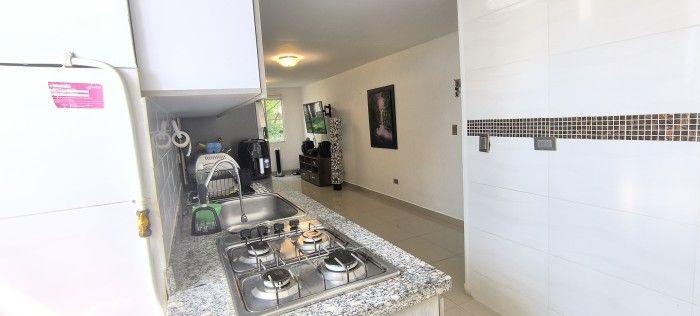 Apartamento en venta Valle Del Cauca Cali Bosques Del Limonar 60 m2 Habitaciones 3 Baños 2 Garajes 1 Precio $195000000