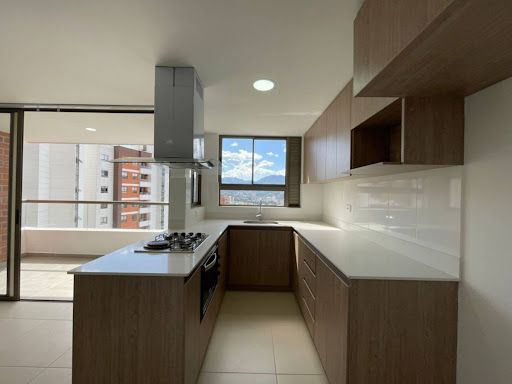Apartamento en arriendo Antioquia Sabaneta Los Alcázares 85 m2 Habitaciones 3 Baños 2 Garajes 1 Precio $3400000