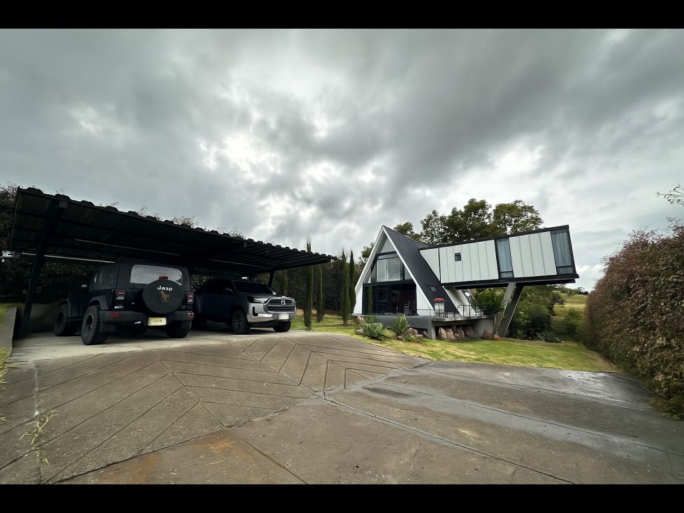 Casa Campestre en arriendo Cundinamarca La Calera La Plazuela 350 m2 Habitaciones 3 Baños 4 Garajes 3 Precio $7500000