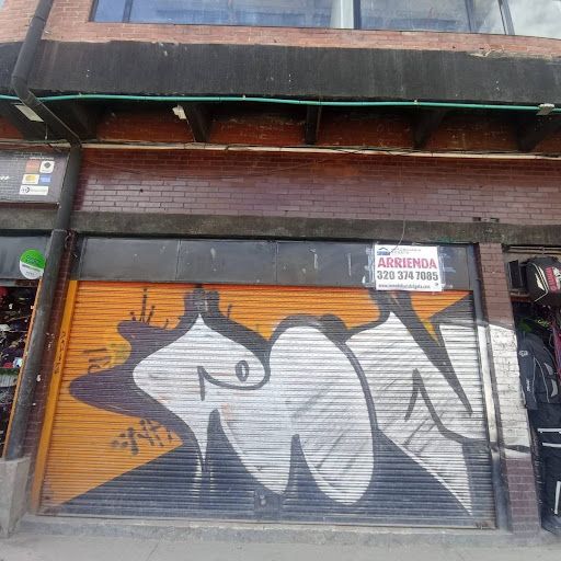 Local en arriendo Cundinamarca Bogotá La Favorita 18 m2 Habitaciones 0 Baños 1 Garajes 0 Precio $3300000