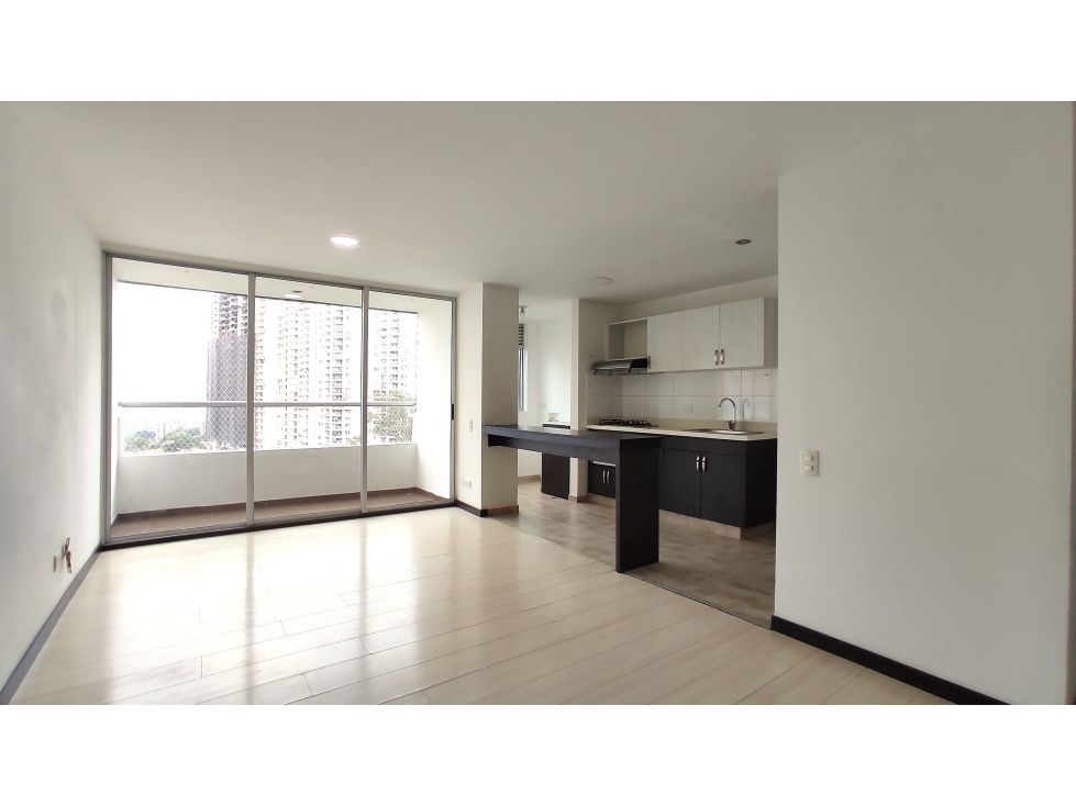 Apartamento en venta Antioquia Itagüí Cr Rivera De Suramerica 86 m2 Habitaciones 3 Baños 2 Garajes 1 Precio $530000000