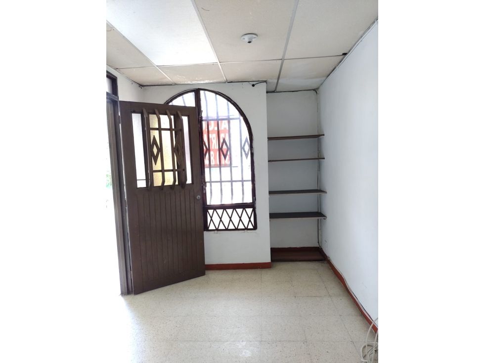 Apartaestudio en arriendo Valle Del Cauca Cali Santa Fé 35 m2 Habitaciones 1 Baños 1 Garajes 1 Precio $500000