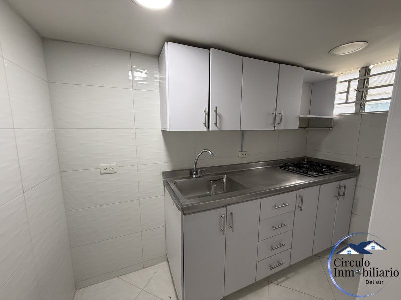 Apartamento en arriendo Antioquia Envigado Las Flores 90 m2 Habitaciones 2 Baños 2 Garajes 0 Precio $2400000