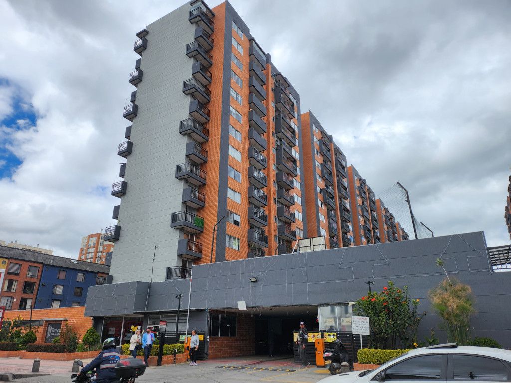 Apartamento en arriendo Cundinamarca Bogotá Asd 67 m2 Habitaciones 3 Baños 2 Garajes 1 Precio $1965000